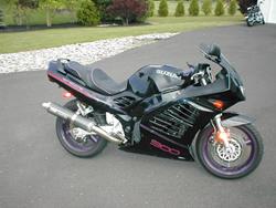 1994 Suzuki RF 900R